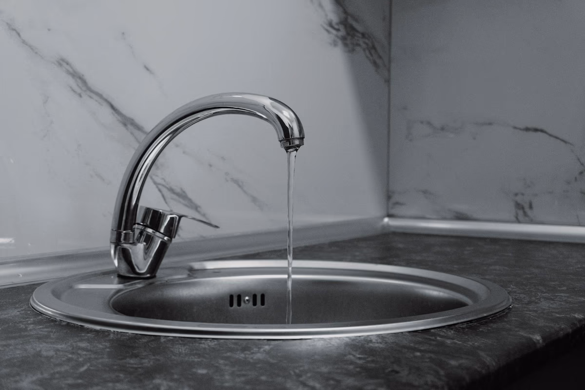1. Tại sao cống thoát nước tại Thanh Xuân hay bị tắc?
