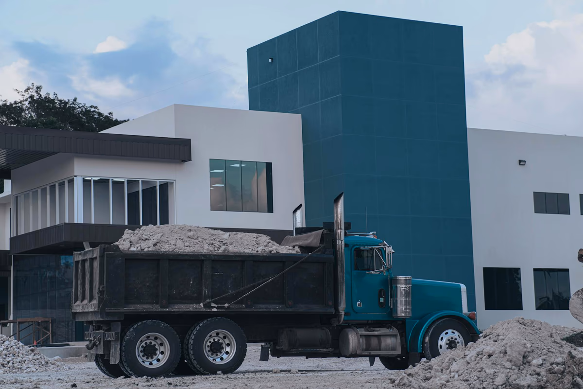 Industrial Drain Unclogging — Prices From 86K, On-Site in 15 Minutes